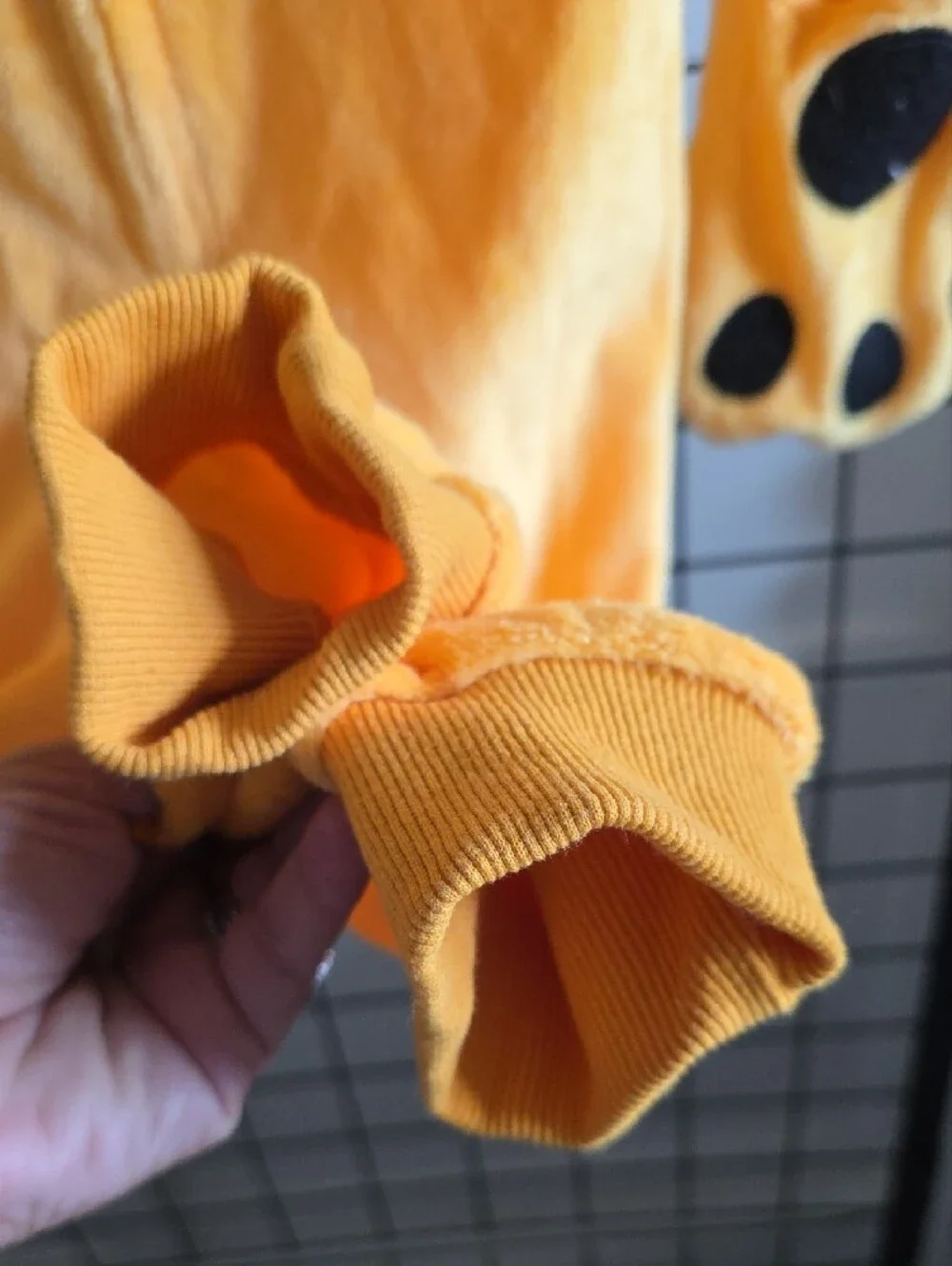 Disney Yellow Plush Character One-Piece Footie with Hood and Paw Mitts Size 3/4T - Picture 5 of 9
